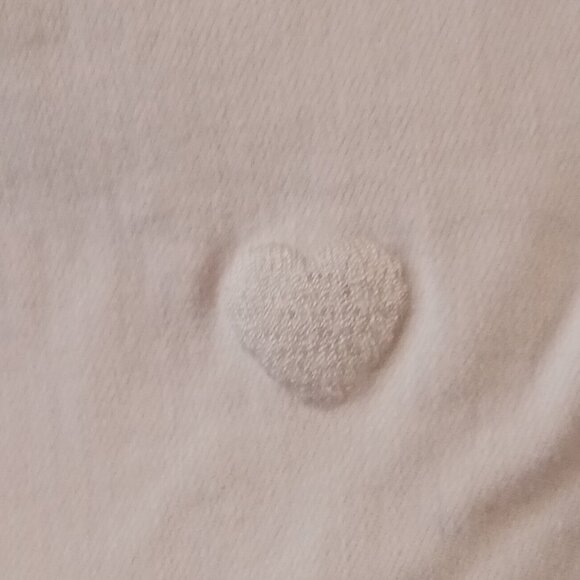 Renuar White Cropped Jeans Size 10 Raw Hem Embroidered Hearts Stretch Denim - Picture 6 of 15